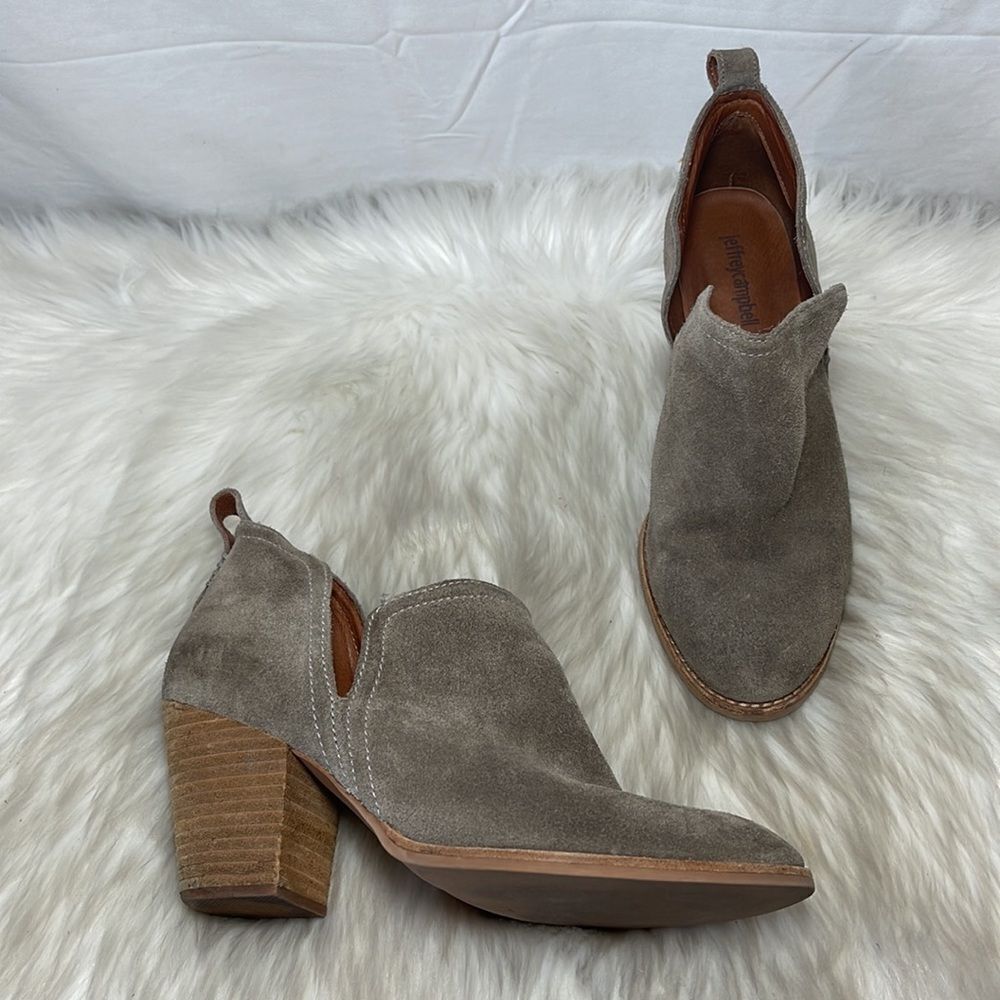 Jeffrey Campbell Rosalie Taupe Suede Side Notch Booties Sz 8.5